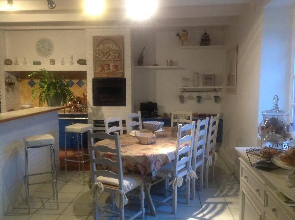 مبيت وإفطار Tremereuc Au Jardin D'Eloise المظهر الخارجي الصورة